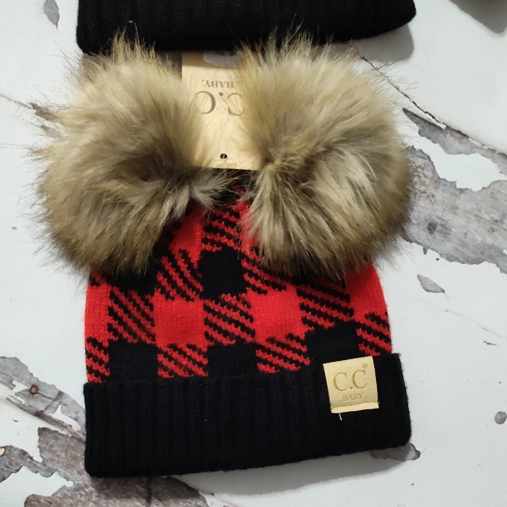 Red and Black Plaid Pom Pom Beanie CC Beanie Hats - Picture 1 of 2
